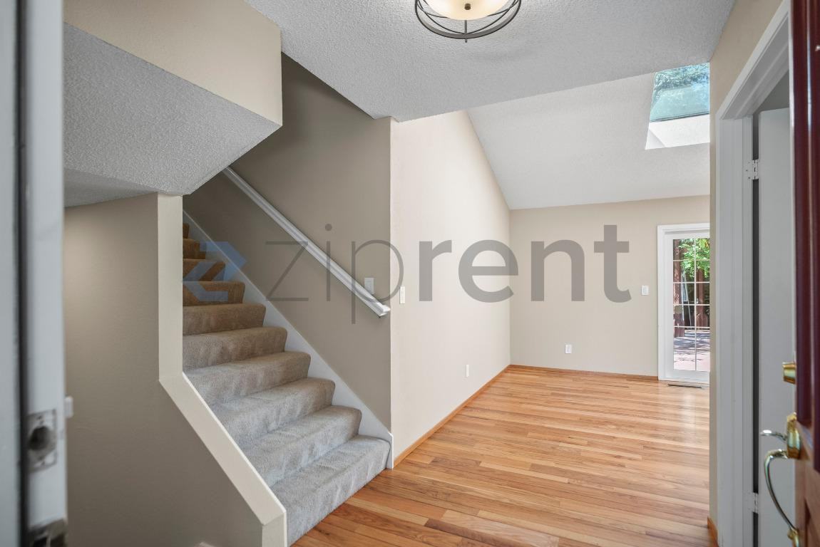 2115 Sepulveda Ave - Photo 5 of 34