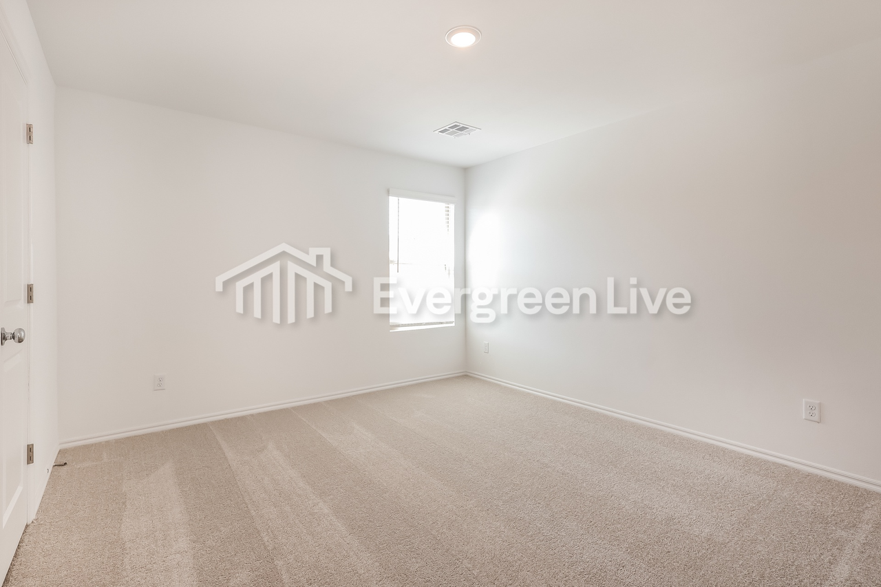 11623 Sw 38th St #NA - Photo 3 of 5