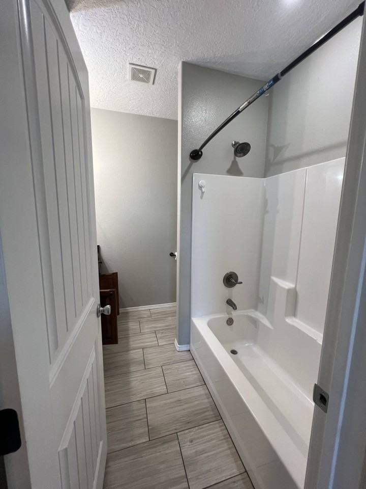 3824 Buchanan Ct #NA - Photo 5 of 11