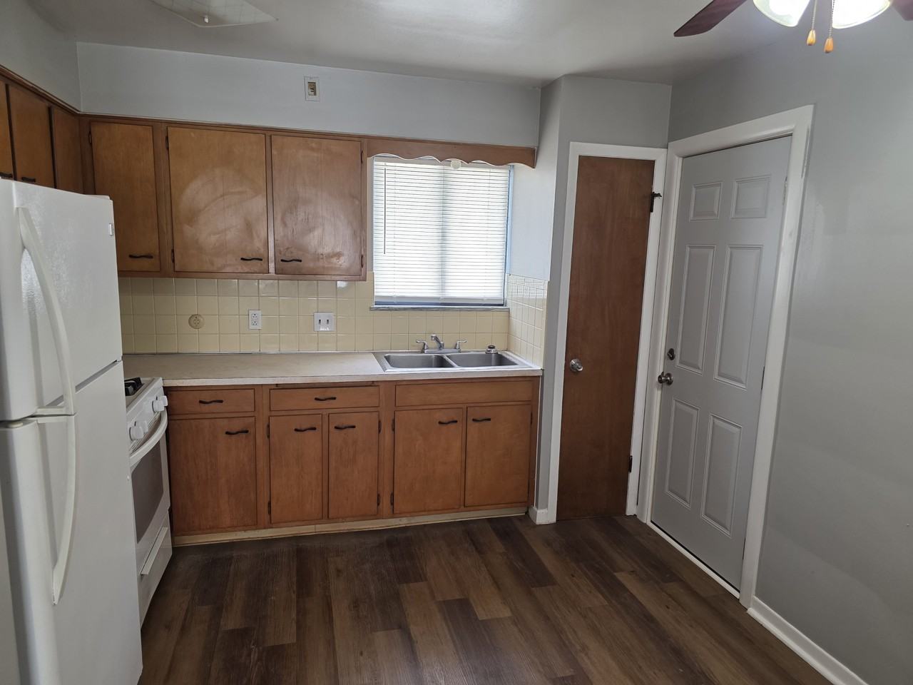 503 Zahn Dr #505