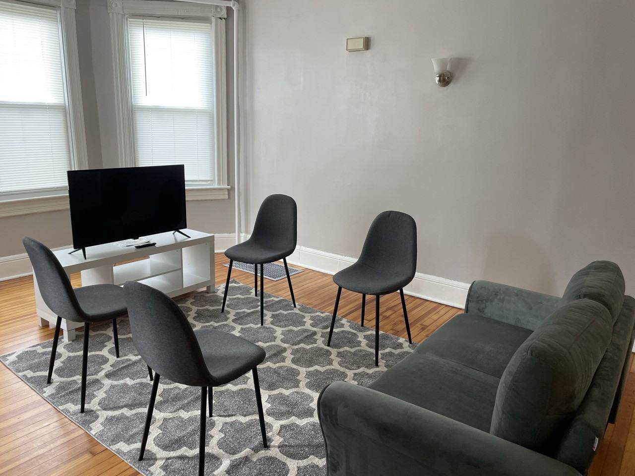 2320 15th St #1B - Photo 6 of 8