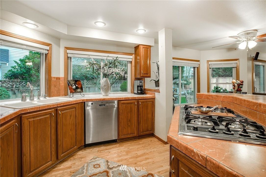 1830 233rd Pl Ne #NA - Photo 4 of 18