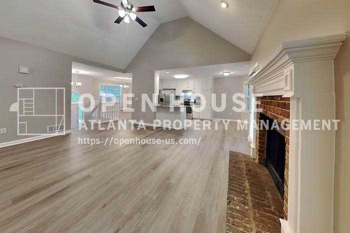 142 Hartwood Dr - Photo 5 of 25