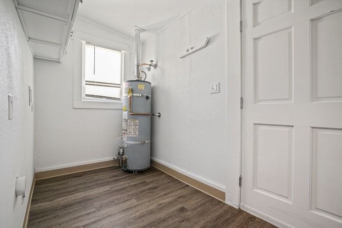 3900 3rd Ave - Photo 6 of 41