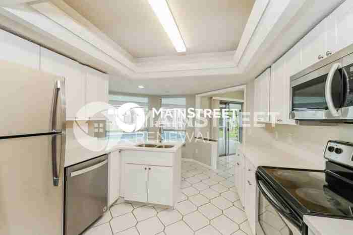 130 Sw 22nd St - Photo 7 of 16