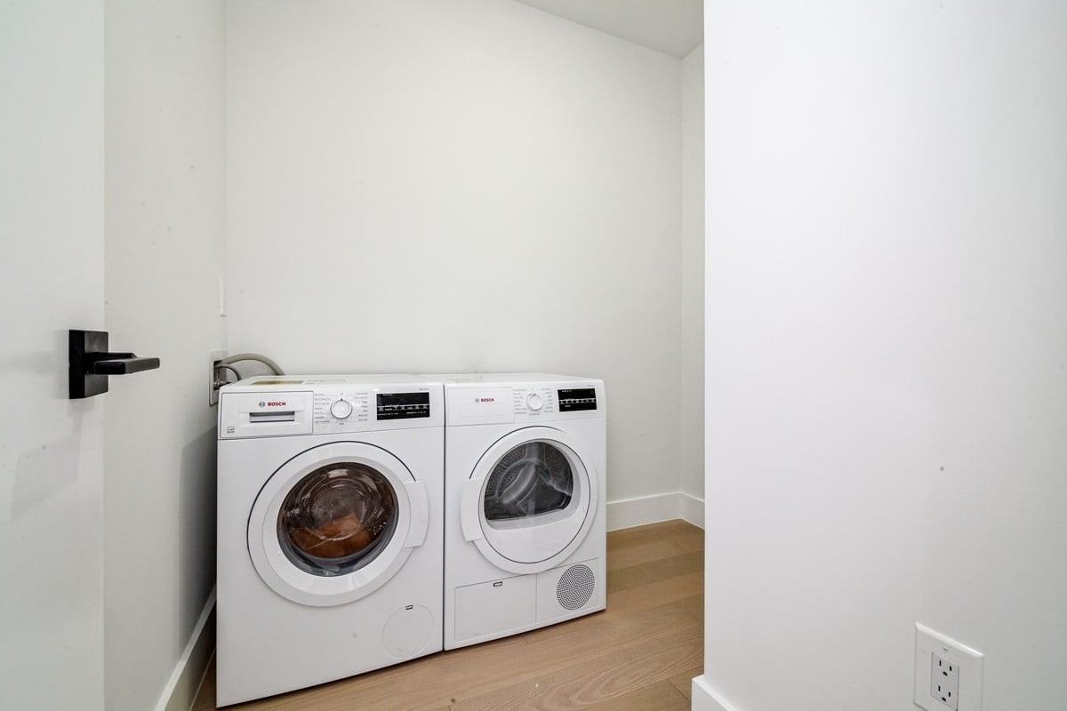 237 W 72nd St #5 - Photo 7 of 8
