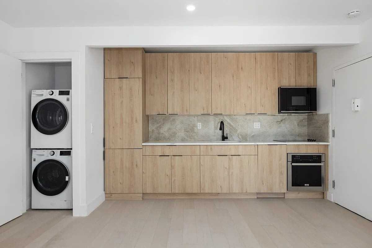 165 1st Ave #3 - Photo 3 of 4
