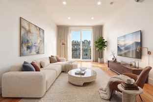 271 E 28th St #4R - Photo 1 of 1