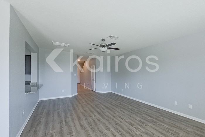 8411 Hannah Rd - Photo 6 of 33