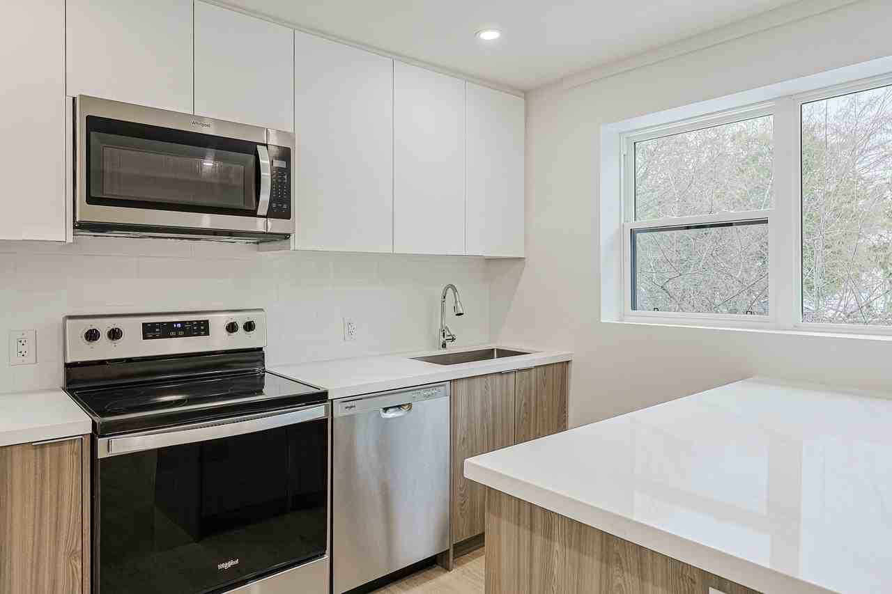 100 Liberty Street - Photo 4 of 29