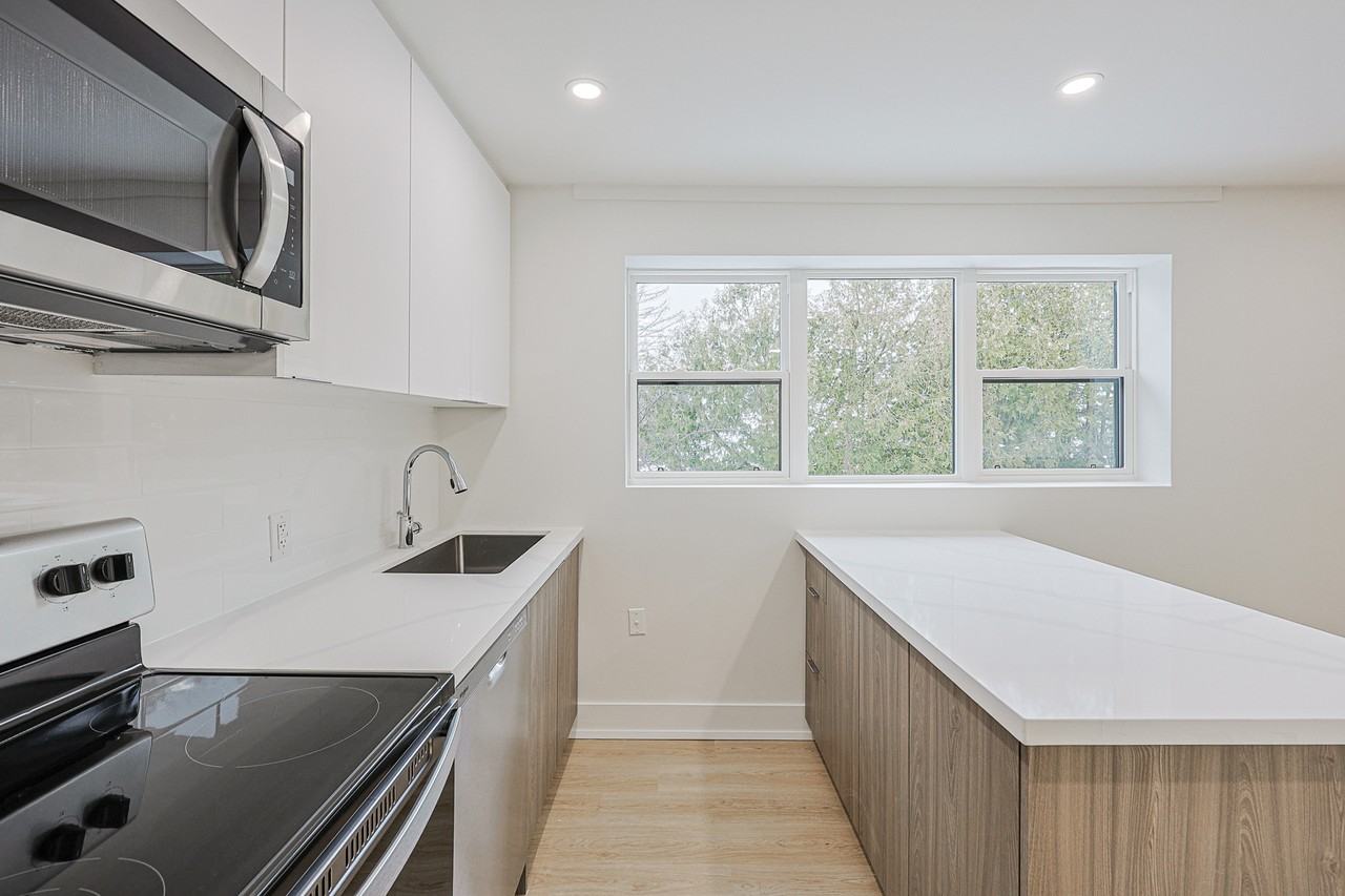 100 Liberty Street - Photo 6 of 29