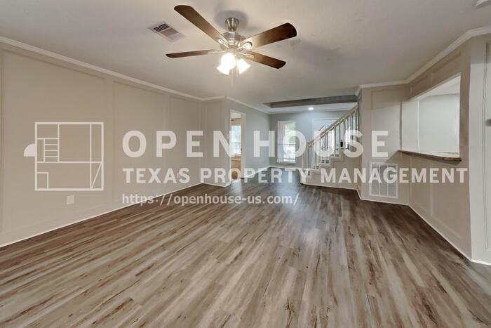 12311 Oak Park Dr - Photo 4 of 22