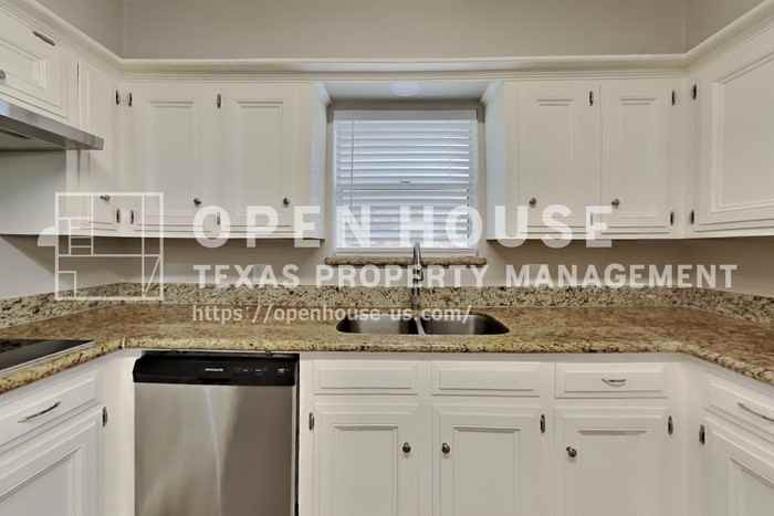 12311 Oak Park Dr - Photo 5 of 22