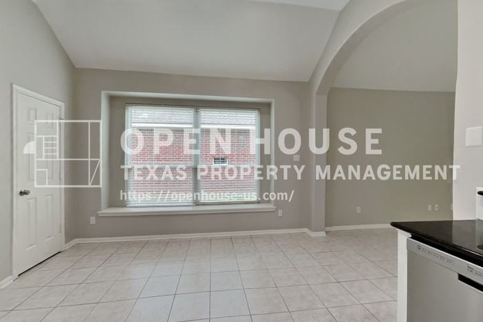 6731 Auburn Oak Trl - Photo 7 of 22