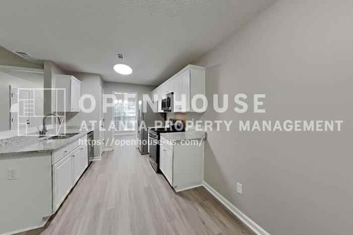 2960 Binghampton Ln - Photo 6 of 20