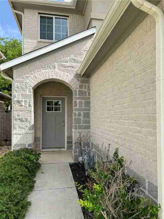 1140 La Conterra Blvd - Photo 2 of 34