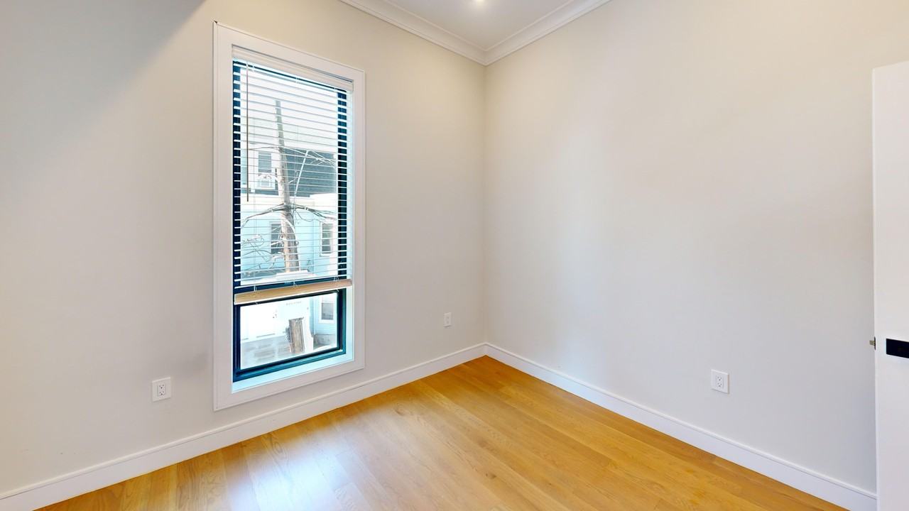 16 Highgate Street #202 - Photo 7 of 15