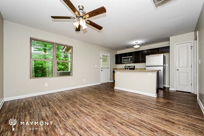 2205 Marlin Dr - Photo 5 of 16