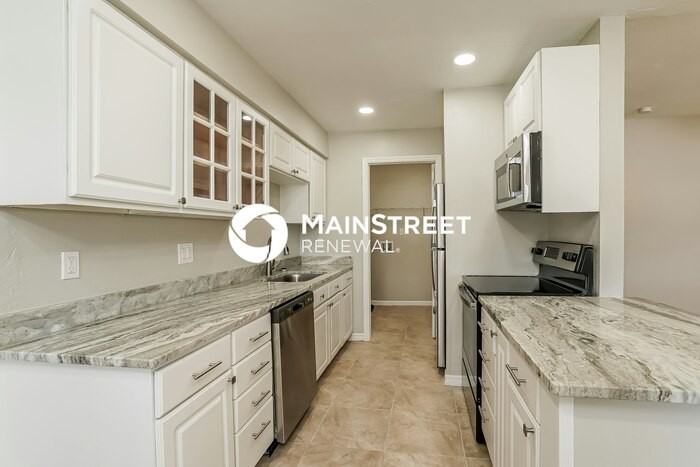 13214 1st St - Photo 6 of 16