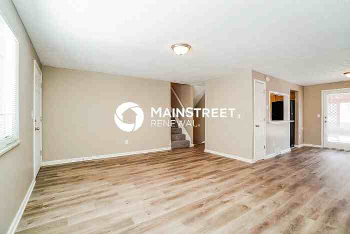 2855 Sunset View Ct - Photo 5 of 18