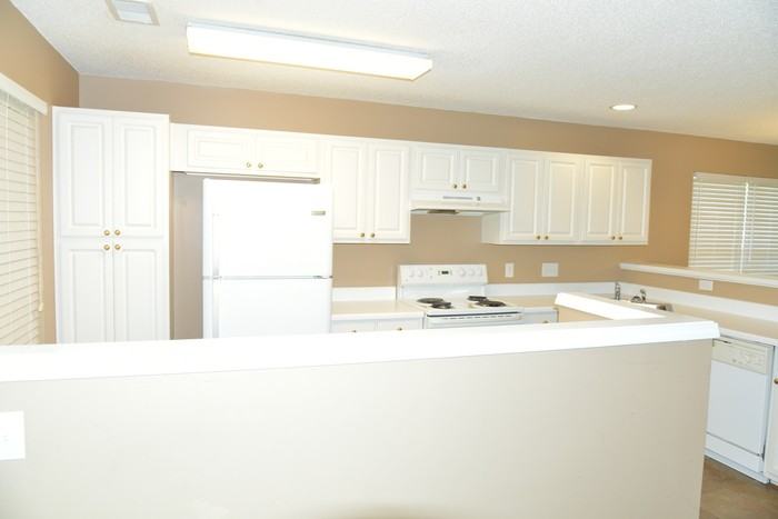 9630 Jack Russell Ct - Photo 3 of 12