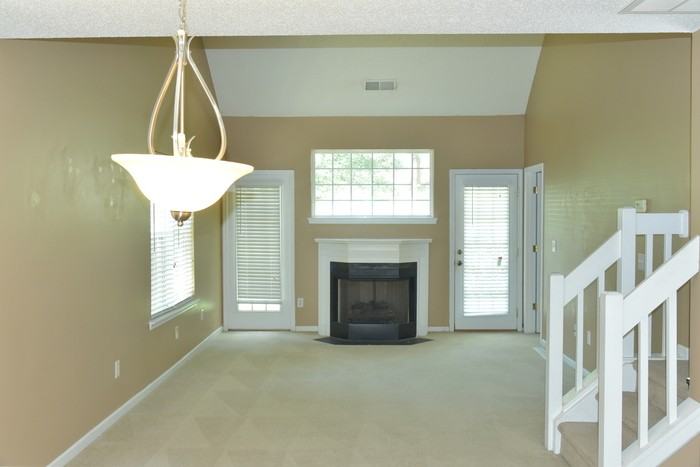 9630 Jack Russell Ct - Photo 6 of 12