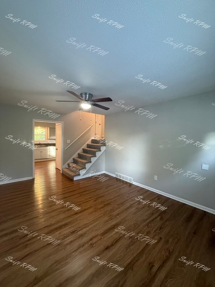 819 E Sheridan St #1 - Photo 2 of 17