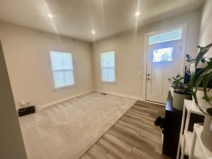 2923 Hepburn Cir - Photo 5 of 26