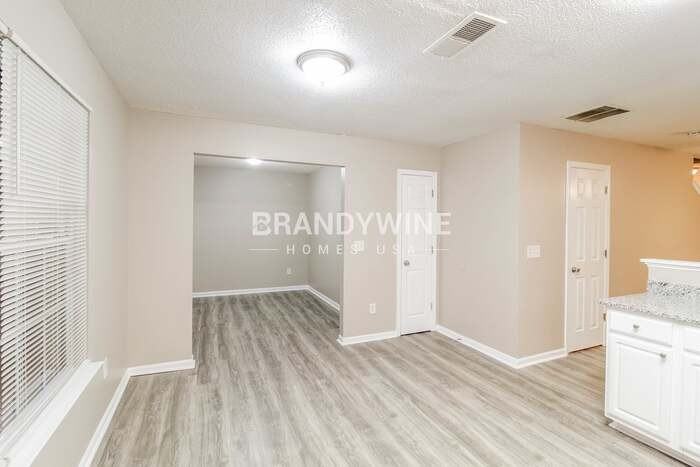 204 Lossie Ln - Photo 6 of 24