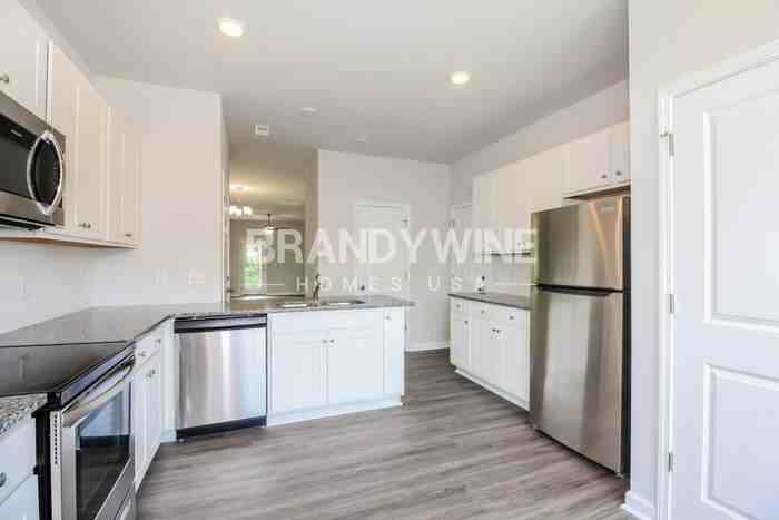 842 Coosaw Pl - Photo 5 of 39