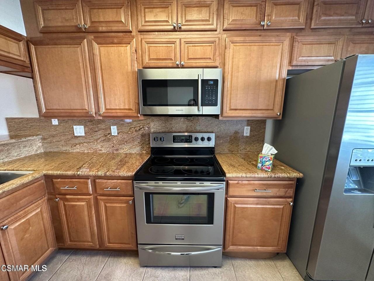 684 Sutton Crest Trl #101 - Photo 4 of 42