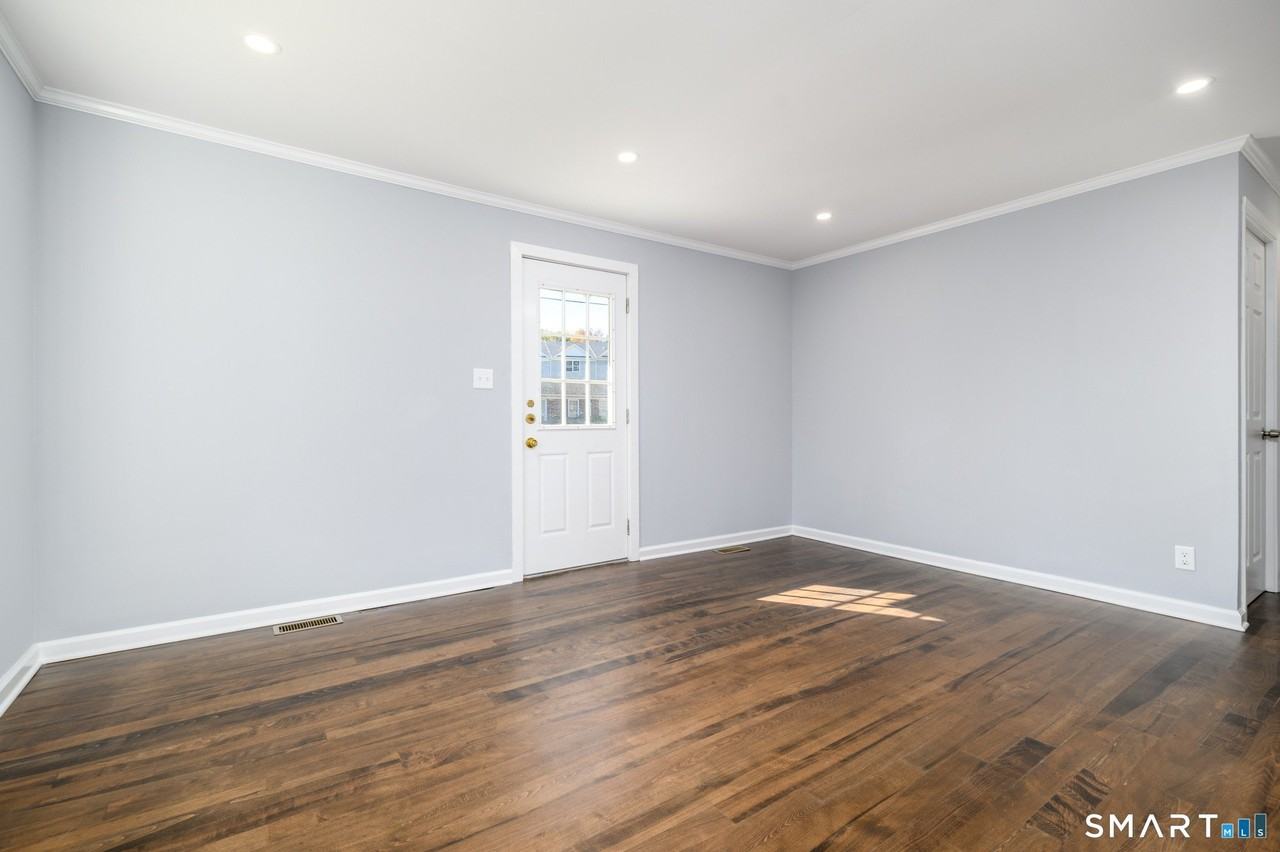 40 Beacon View Dr #2 - Photo 6 of 18
