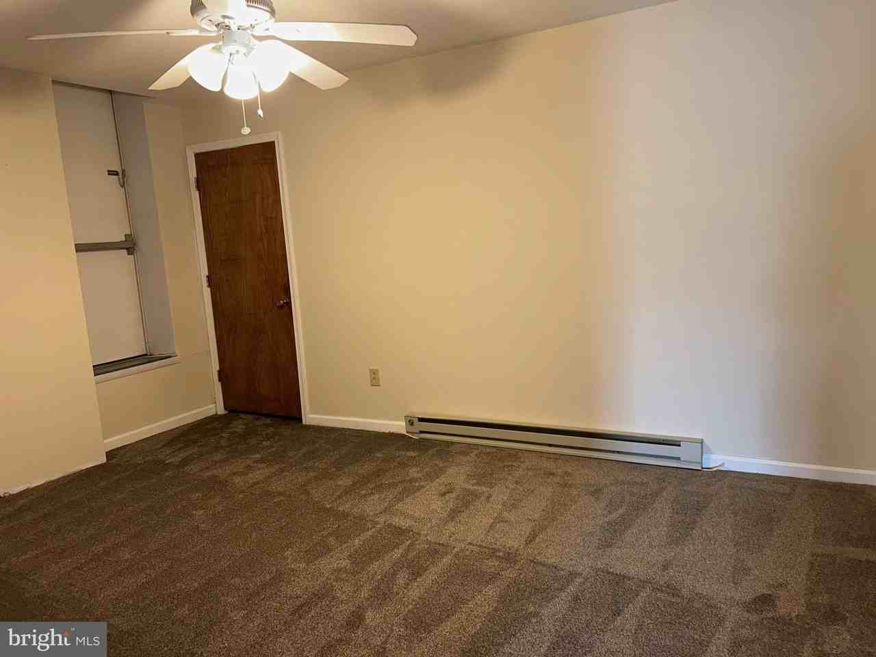 206 Courtland St - Photo 4 of 8