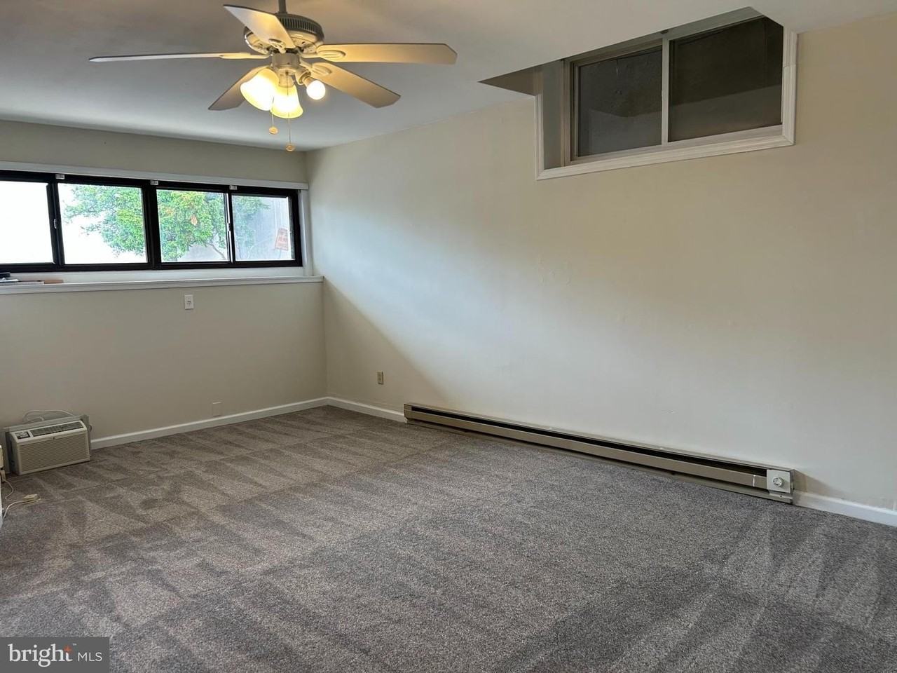 206 Courtland St - Photo 5 of 8