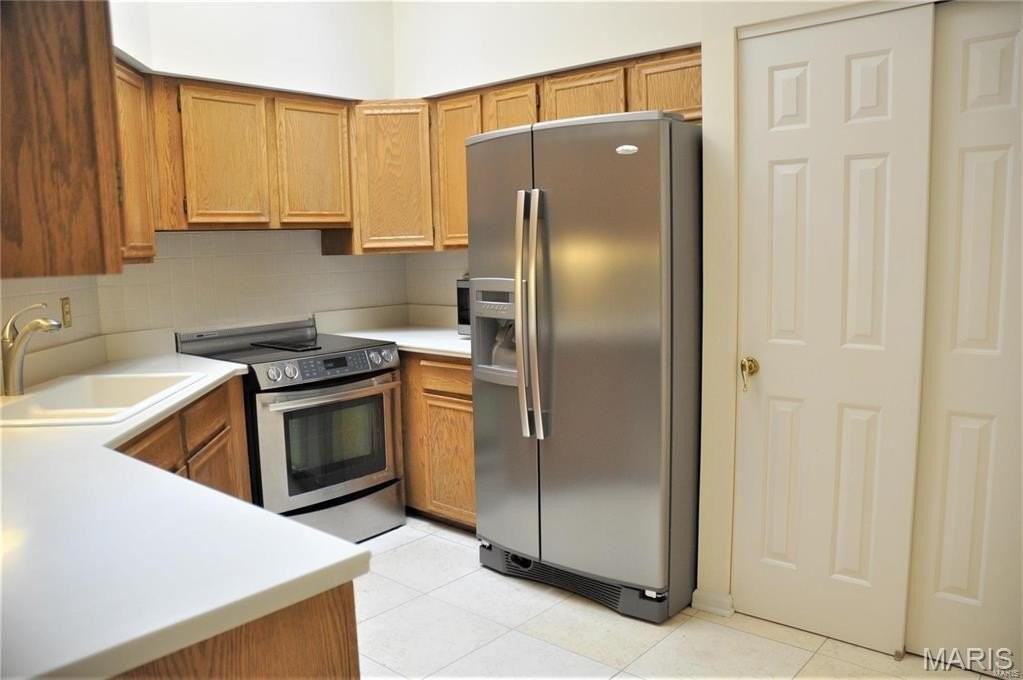 4540 Laclede Ave #304 - Photo 6 of 25