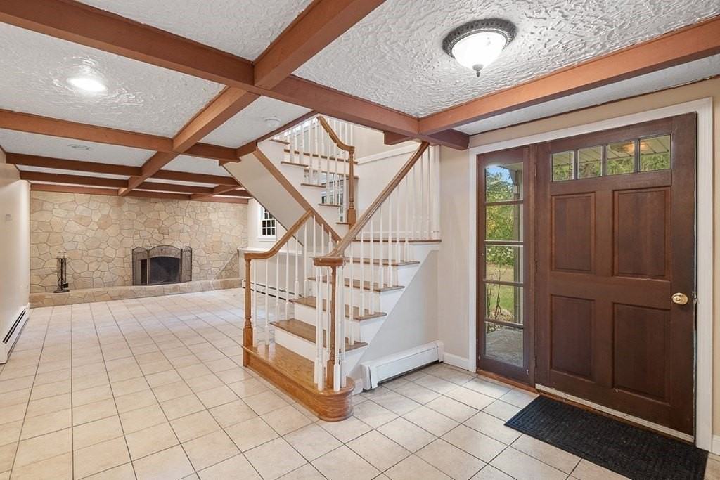 152 Liberty Square Rd - Photo 2 of 24