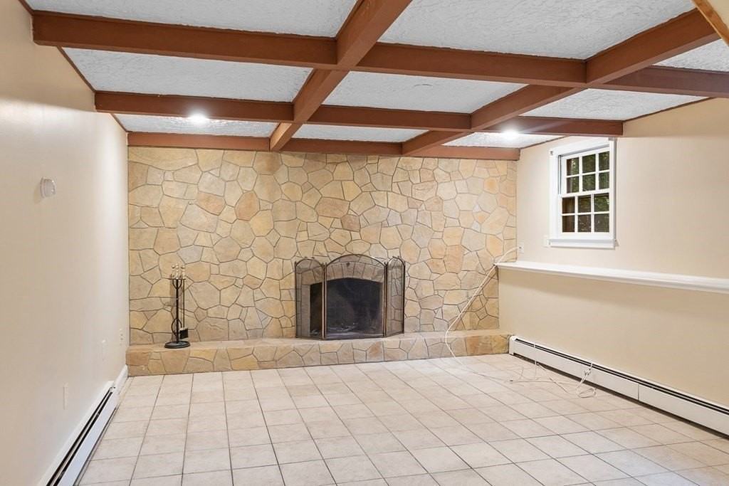152 Liberty Square Rd - Photo 3 of 24