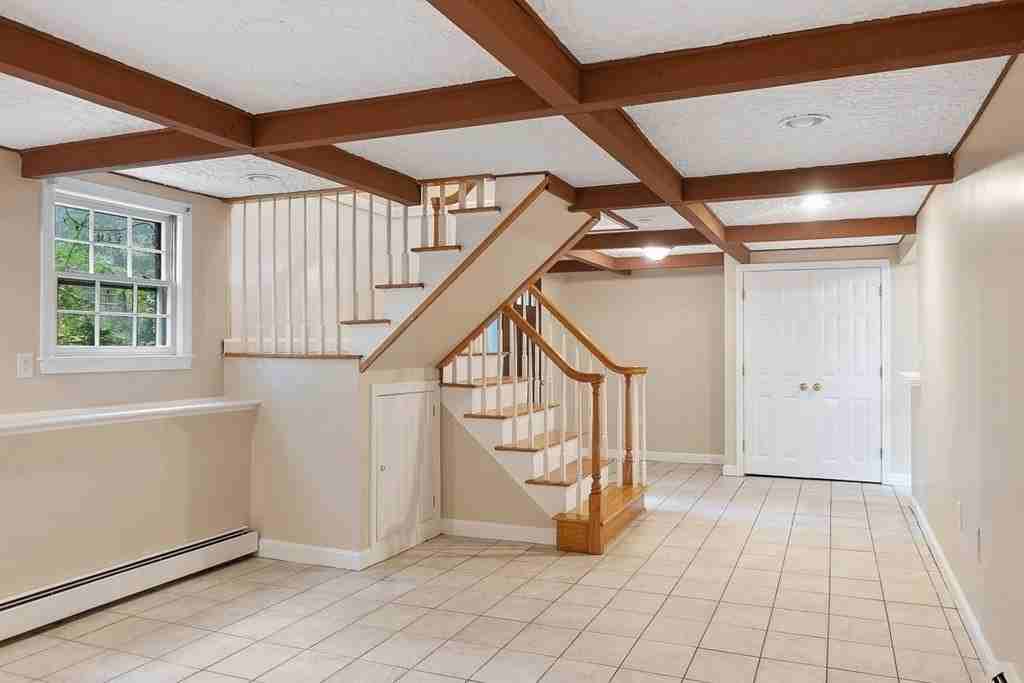 152 Liberty Square Rd - Photo 4 of 24
