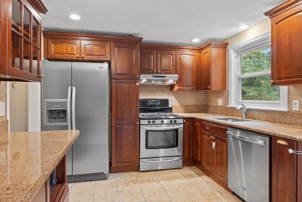 152 Liberty Square Rd - Photo 7 of 24