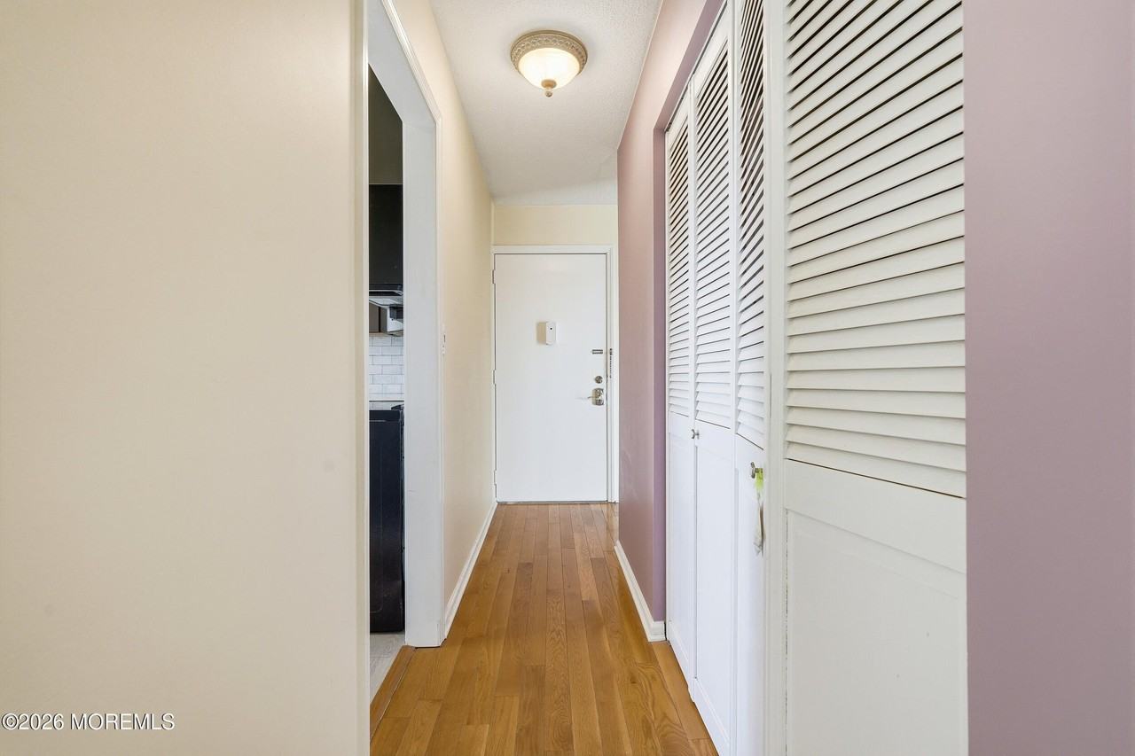 51 Valentine St #6B - Photo 3 of 32