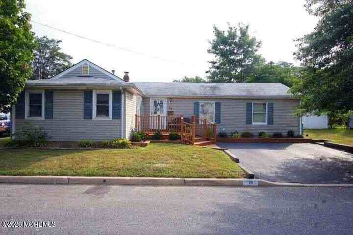 18 Mills Ave - Photo 2 of 13