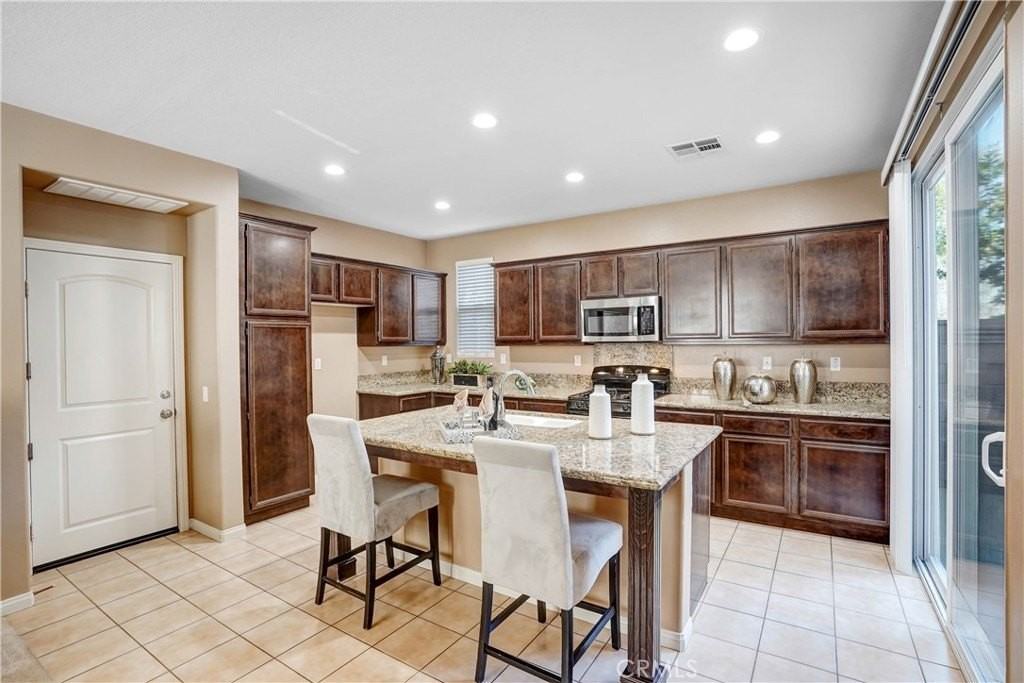 45950 Daviana Way - Photo 7 of 17