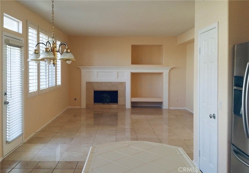 24951 Pam Ct - Photo 3 of 20