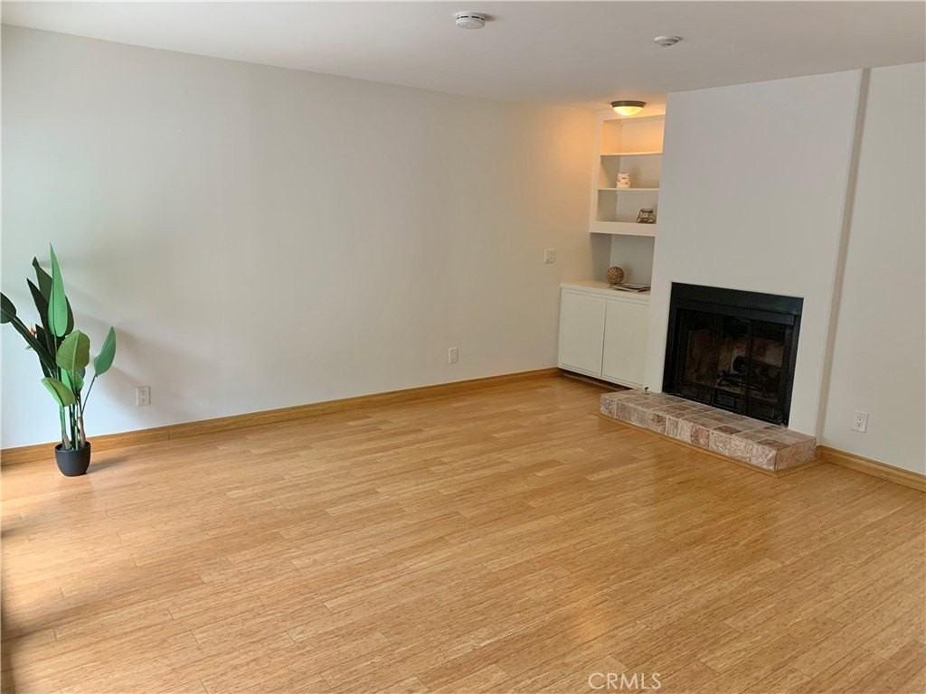 115 S Guadalupe Ave #B - Photo 2 of 19