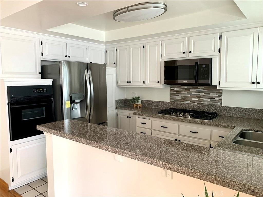 115 S Guadalupe Ave #B - Photo 7 of 19