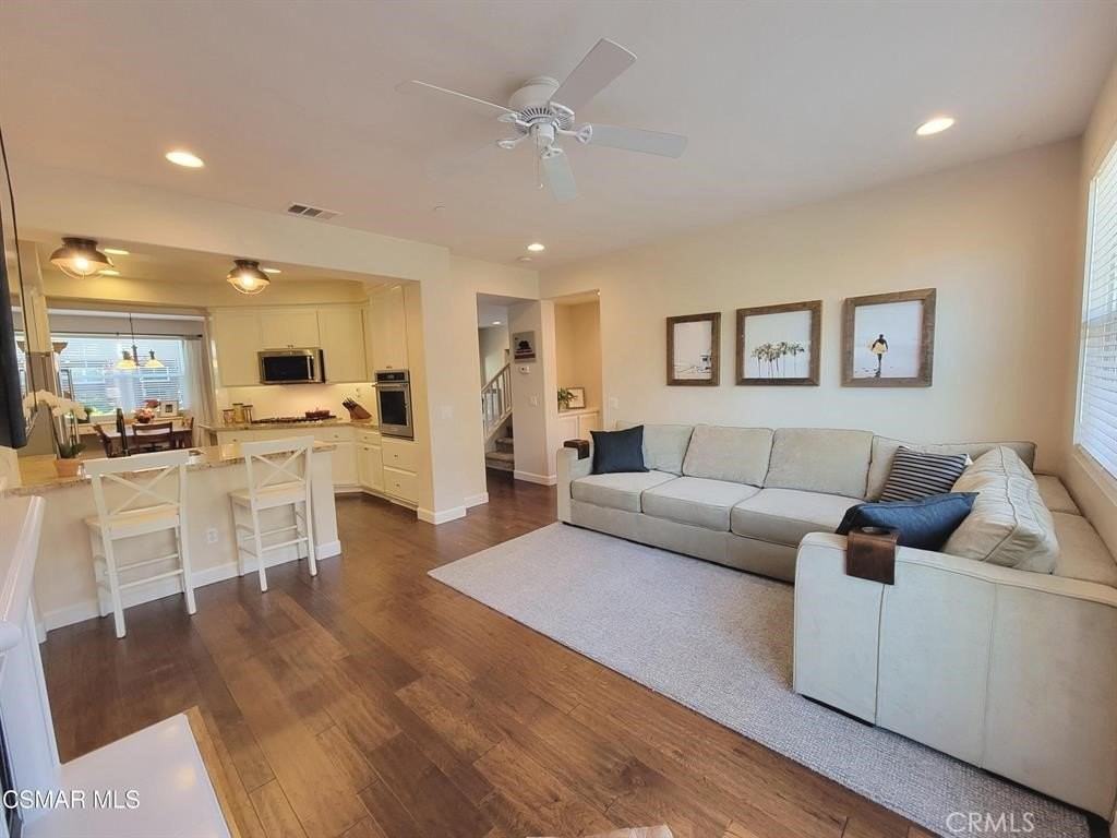 722 Tennis Club Ln - Photo 7 of 26