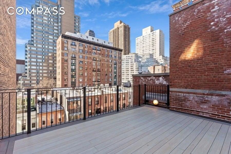 128 W 70th St #10 - Photo 2 of 15