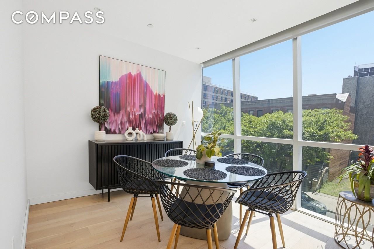313 W 121st St #2 - Photo 4 of 11