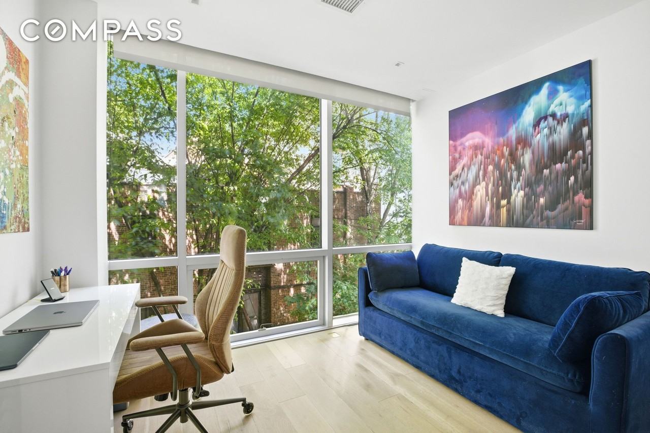 313 W 121st St #2 - Photo 6 of 11