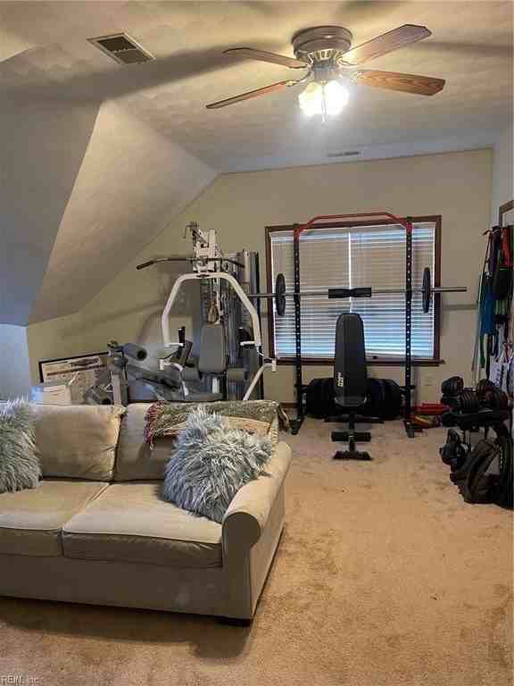 1117 Chipping Ct - Photo 3 of 32